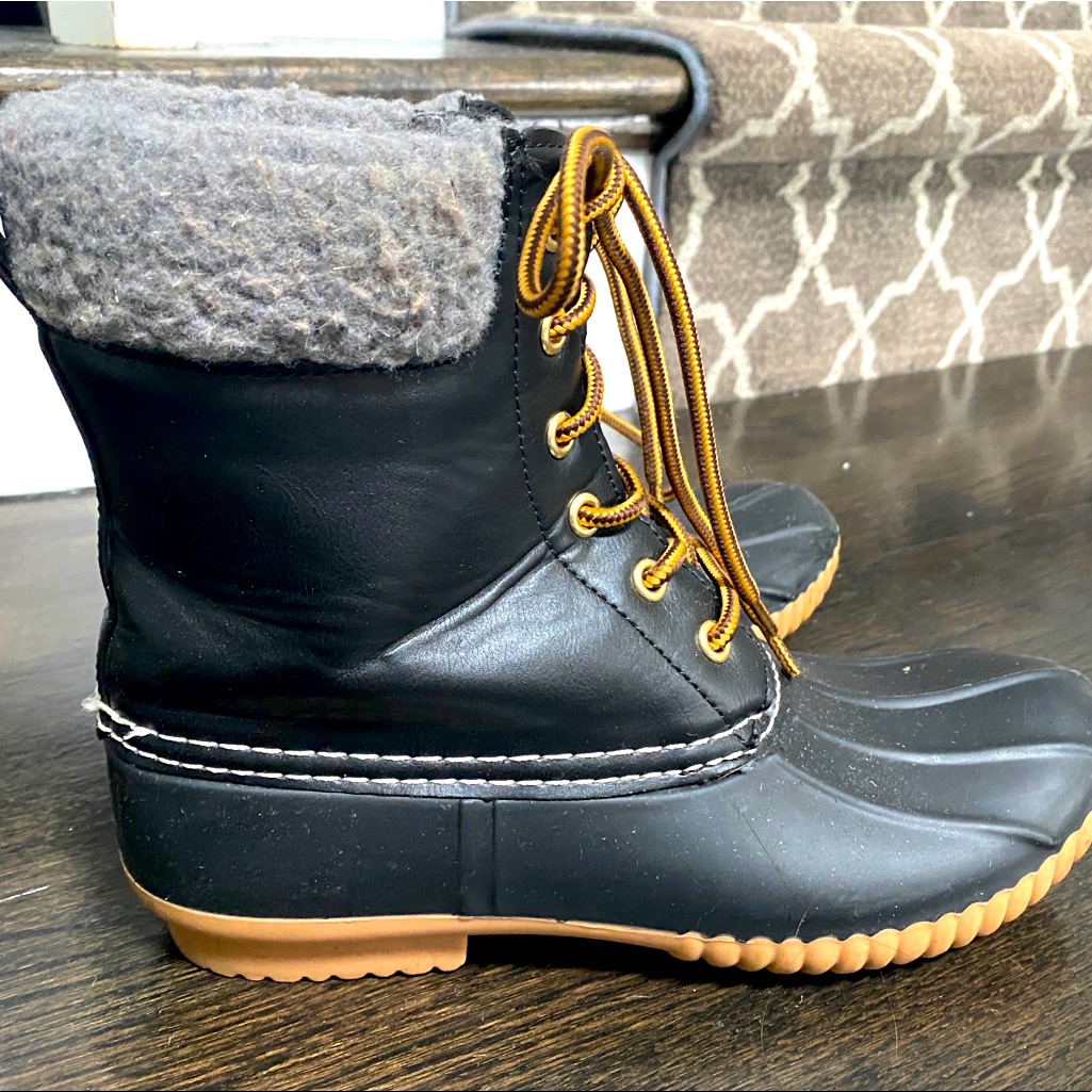 Mia Boots Gently Used Side 8